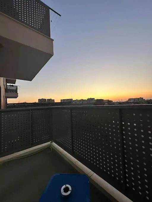 Modern Cozy Apartment In Тирана